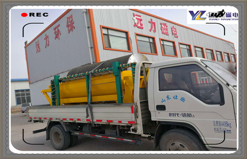 磁選機(jī)，順流型磁選機(jī)，永磁筒式磁選機(jī)，江西順流型筒式磁選機(jī)的結(jié)構(gòu)