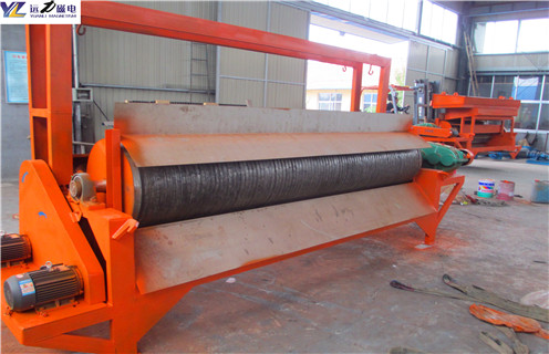 永磁磁選機，永磁磁選機優(yōu)質(zhì)的脫水槽配置利于精選_能用多長時間結(jié)構(gòu)圖_永磁磁選機優(yōu)質(zhì)的脫水槽配置利于精選磁場分布圖 