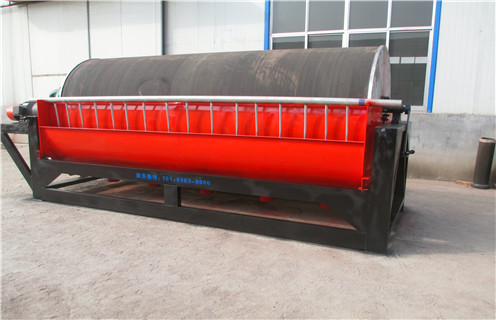 鐵礦磁選機(jī)，只要出發(fā)，鐵礦磁選機(jī)就有希望到達(dá)終點(diǎn)！廠家_鐵礦磁選機(jī)在鐵粉選別中起什么作用？磁場(chǎng)一般為多少_磁塊如何排列 