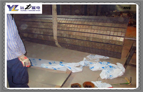 強磁磁選機，強磁磁選機是石英砂除鐵的必備武器_結(jié)構(gòu)原理圖_強磁磁選機是石英砂除鐵的必備武器能選三氧化二鐵嗎？