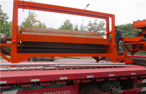 逆流濕式磁選機(jī)，互聯(lián)網(wǎng)時(shí)代下，半逆流濕式磁選機(jī)廠家如何才能做得更好_釩鈦鐵礦互聯(lián)網(wǎng)時(shí)代下，半逆流濕式磁選機(jī)廠家如何才能做得更好型號(hào)參數(shù)及磁場(chǎng)強(qiáng)度