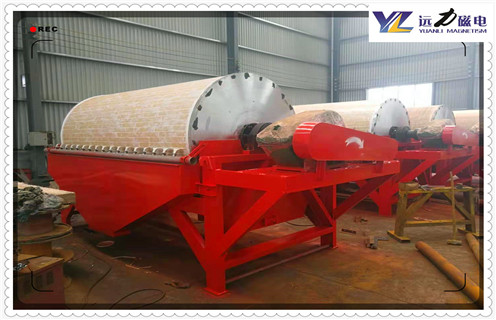 干粉磁選機，優(yōu)質性能保證了干粉磁選機具有極大的發(fā)展?jié)摿優(yōu)質性能保證了干粉磁選機具有極大的發(fā)展?jié)摿Πl(fā)展工作視頻皮帶及結構價格