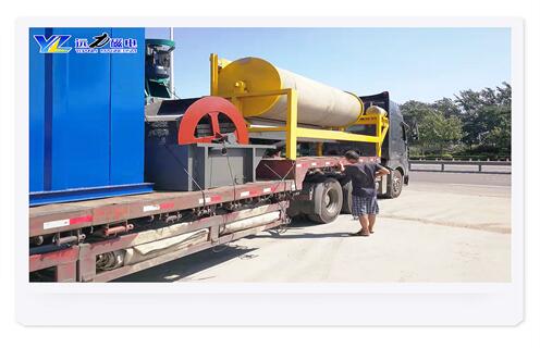 小型濕式磁選機(jī)，小型濕式磁選機(jī)發(fā)展更加輝煌_小型濕式磁選機(jī)發(fā)展更加輝煌的個(gè)性化發(fā)展_釩鈦鐵礦小型濕式磁選機(jī)發(fā)展更加輝煌型號(hào)參數(shù)及磁場(chǎng)強(qiáng)度