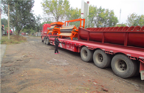 強磁輥式磁選機，北京稀土永磁輥式強磁磁選機_北京稀土永磁輥式強磁磁選機如何配置，選三氧化二鐵嗎？