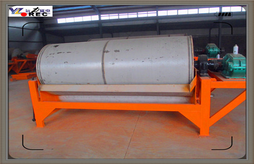 永磁干選磁選機(jī)，安徽永磁干選磁選機(jī)_遠(yuǎn)力安徽永磁干選磁選機(jī)批發(fā)生產(chǎn)廠家的結(jié)構(gòu)磁場(chǎng)分布圖