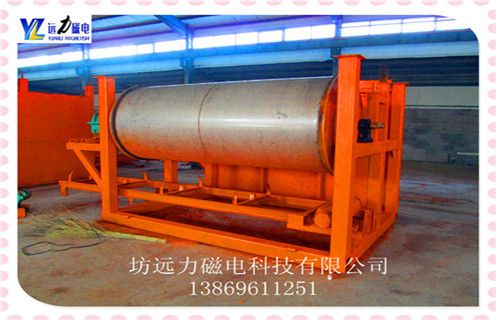 干選鐵礦磁選機，邢臺干選鐵礦磁選機廠_邢臺干選鐵礦磁選機廠技術要求工作原理發(fā)展工作視頻皮帶及結構價格